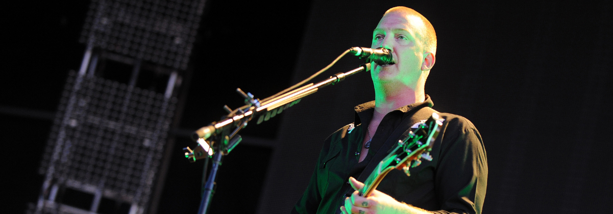 כרטיסים לקווינס אוף דה סטון אייג'